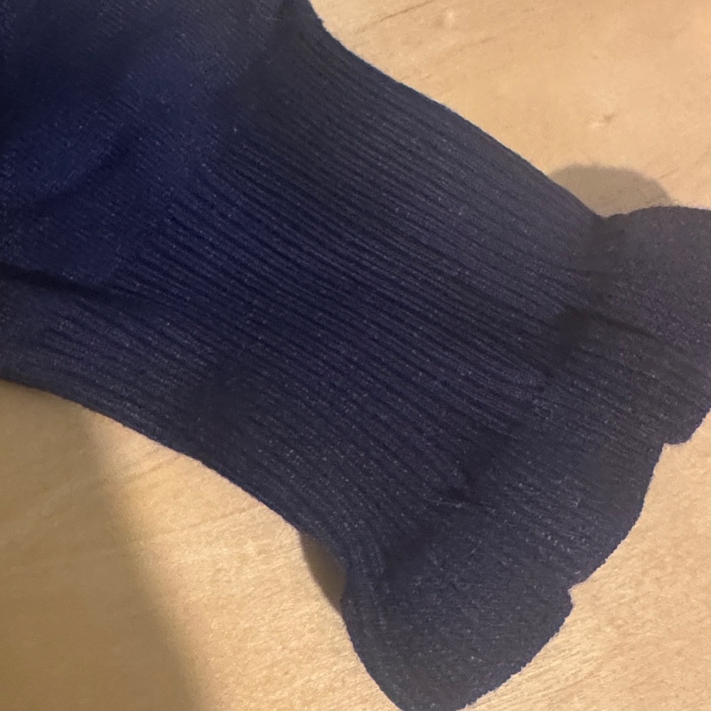 CECE NAVY SWEATER. NET
SizeS - Picture 4 of 8